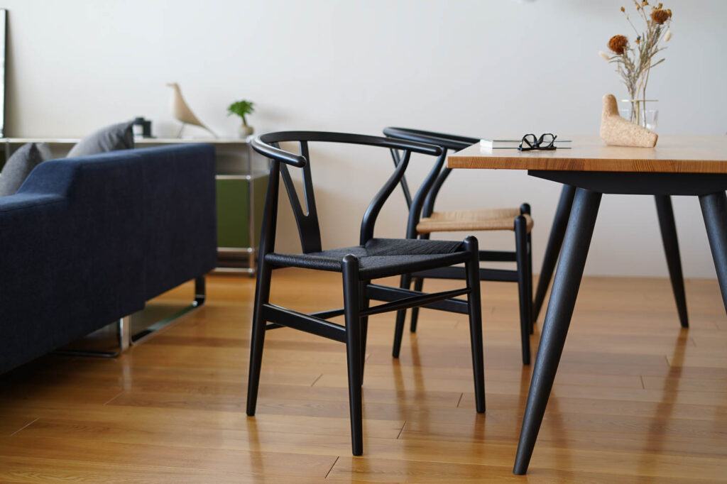 Yチェア ユーカリブラック