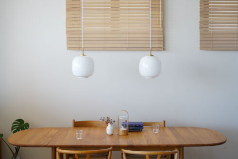 ルイスポールセン（Louis Poulsen）VL45ラジオハウスペンダントをダイニングで